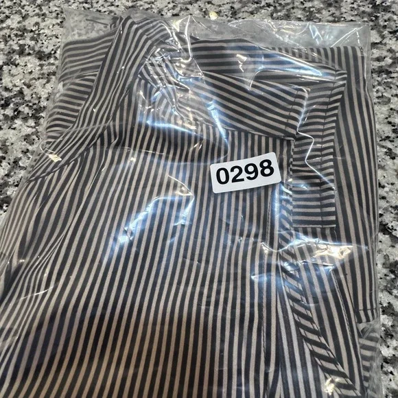 NWT NOTATIONS Sleeveless Striped Button Front Shirt Women's XL Classic - Picture 9 of 9